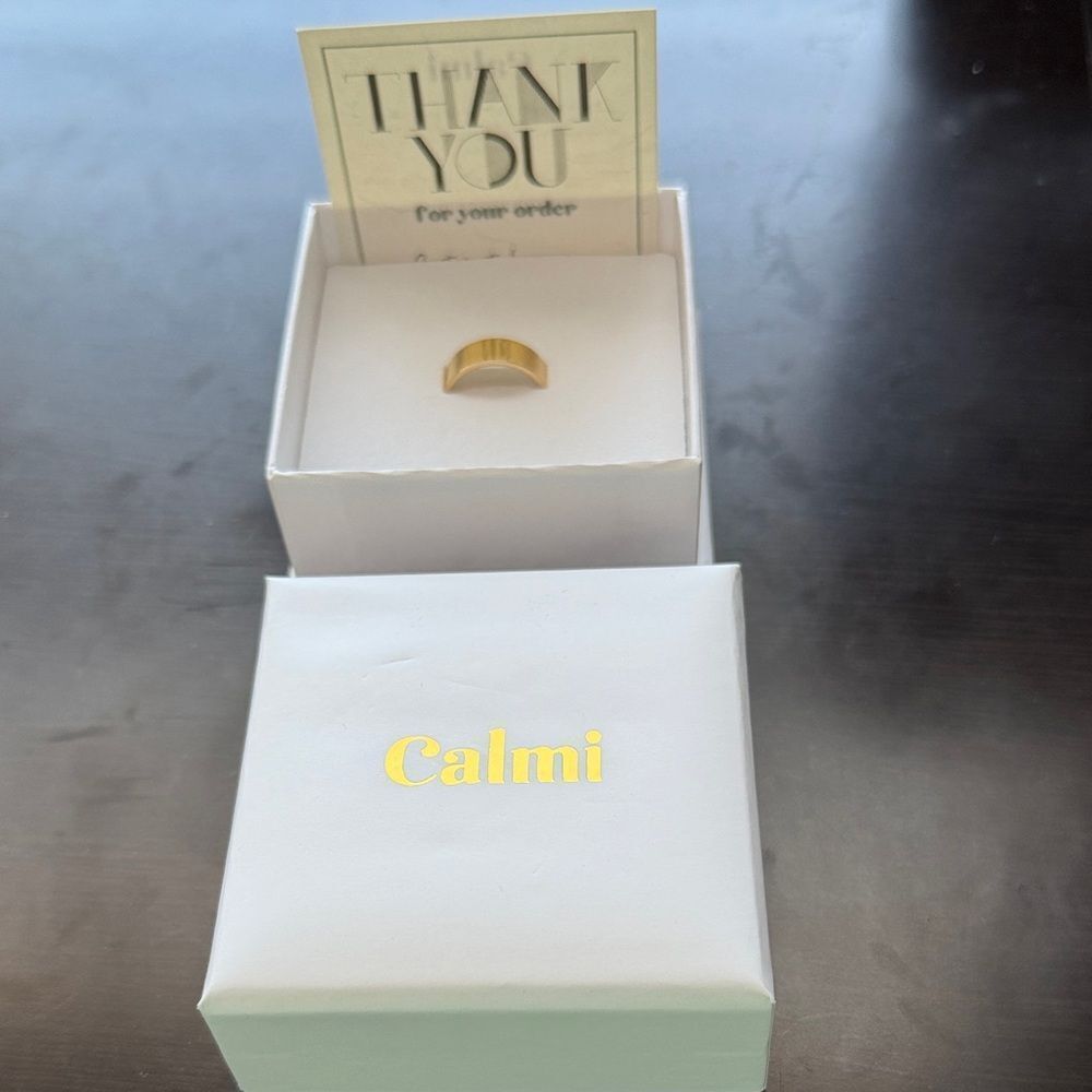 Calmi Gold Statement Ring Women's Adjustable - Picture 2 of 4